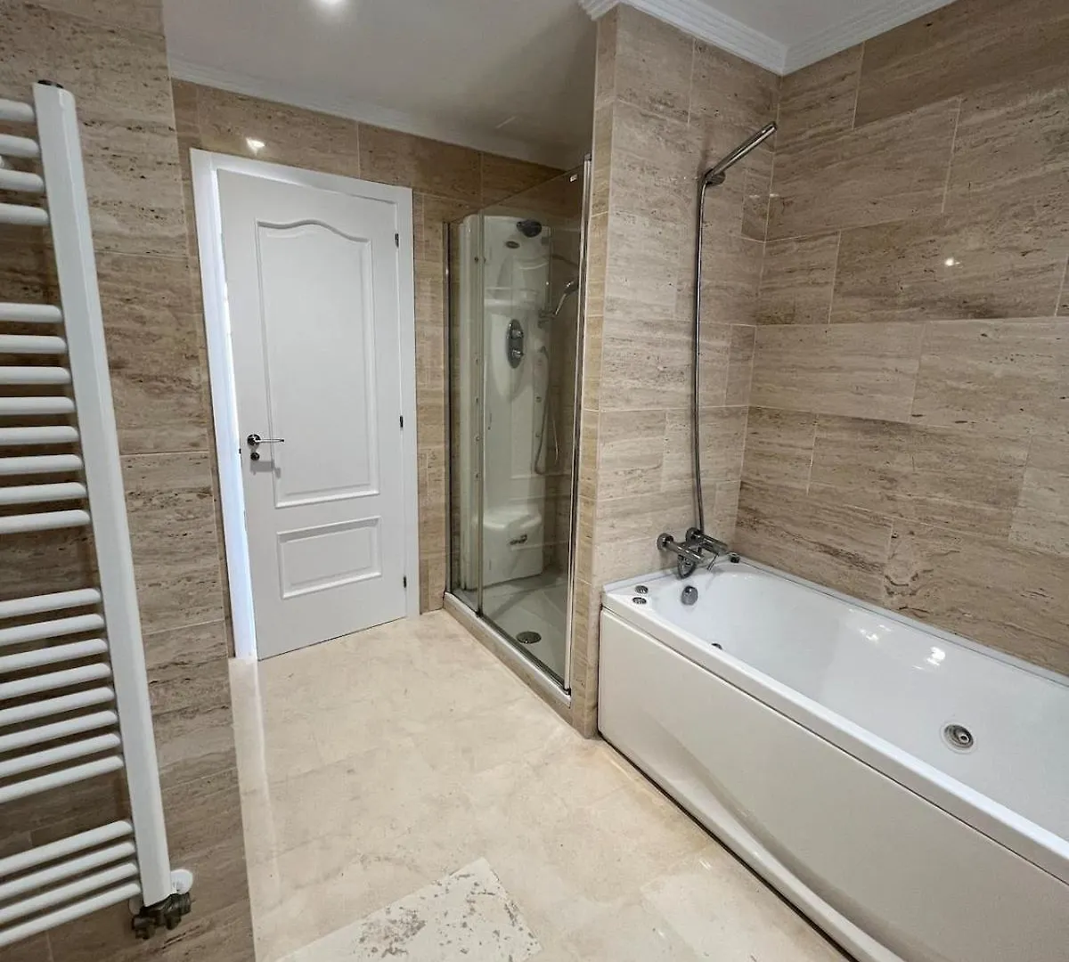 Bonito Apartamento Cerca Del Mar 卡萨雷斯 公寓
